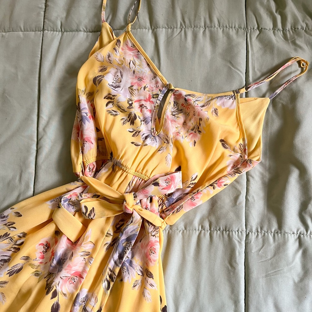 Spring/ Summer Dress - Picture 5 of 6